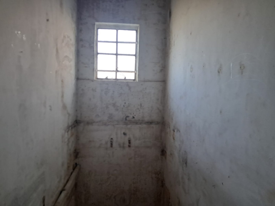 Commercial Property for Sale in Cape Road Industrial Eastern Cape